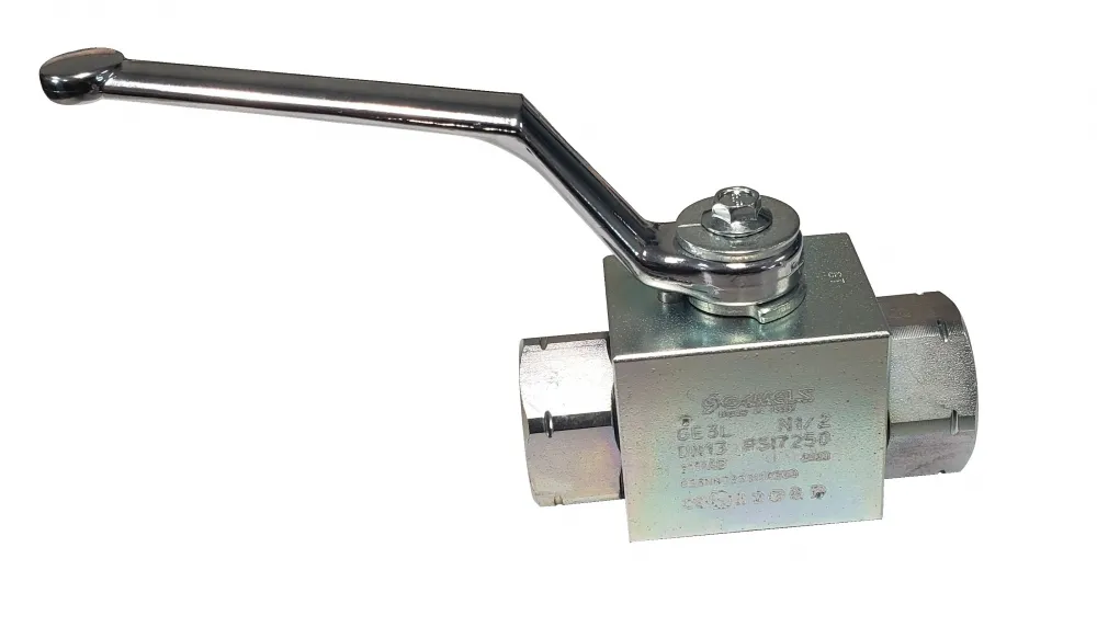 3-Way High Pressure Ball Valve, 1" NPT Ports, GE3N1